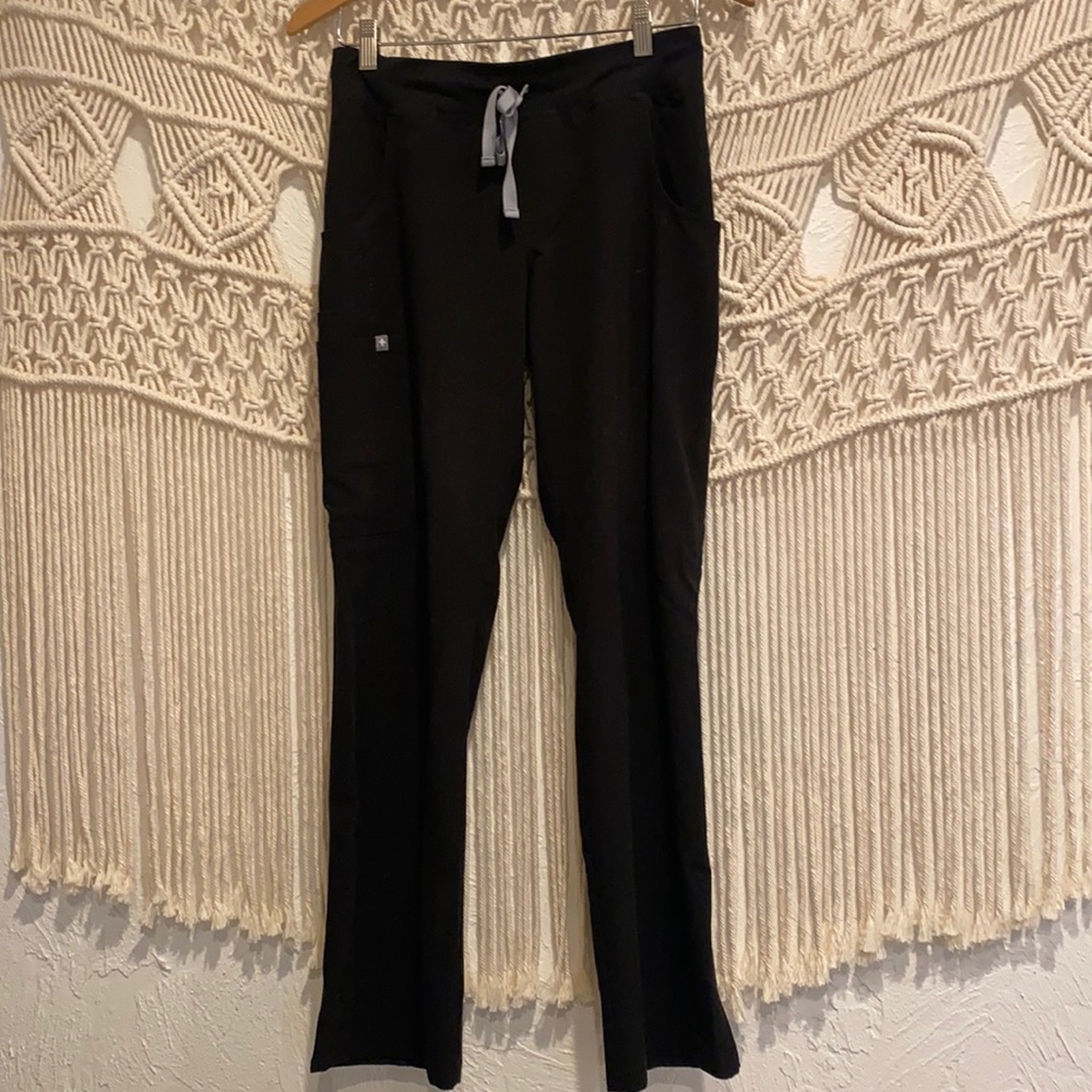 FIGS XS KADE